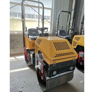 小型壓路機